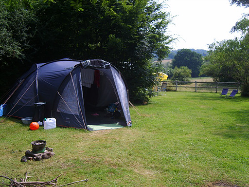 Emplacement du petit camping à la ferme de La p'Thite Marmande